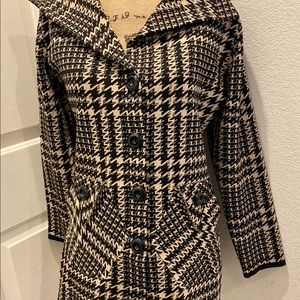 Camel & Ivory Coat w/ Buttons & Detachable Belt